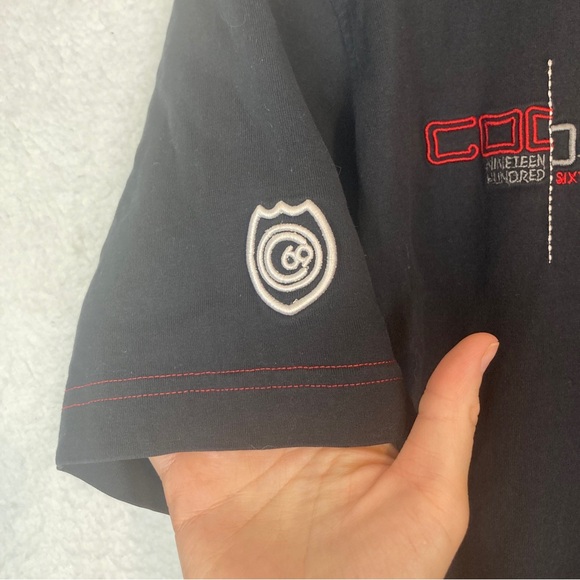 Coogi Australia Mens Button-Up Shirt Black Short Sleeve Shoulder Tabs Pockets XL - Picture 2 of 11